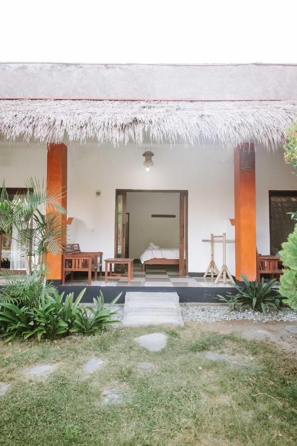 Dream Cowork Hotel Kuta  Экстерьер фото
