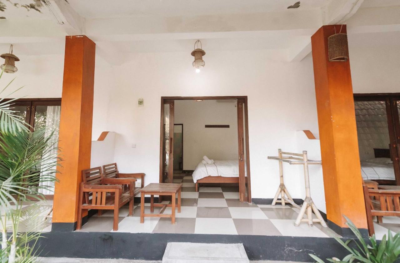 Dream Cowork Hotel Kuta  Экстерьер фото