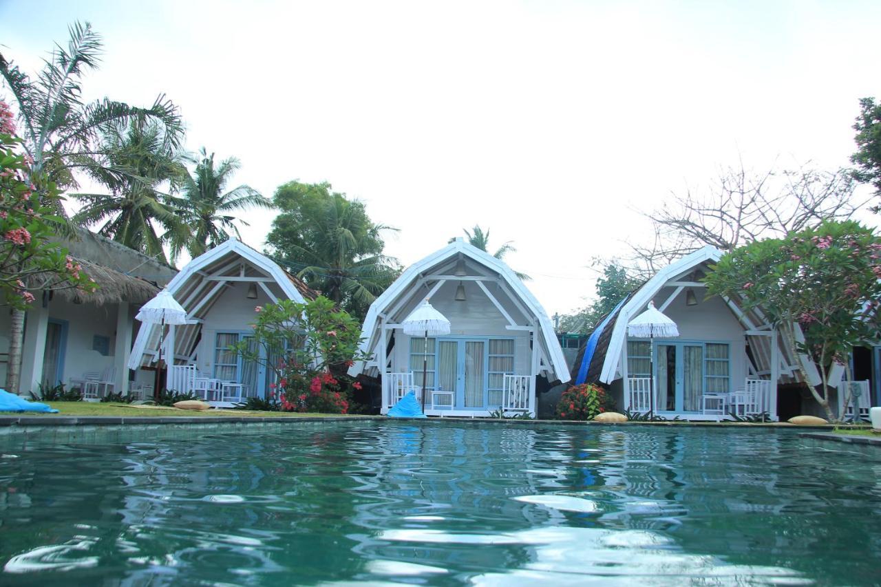 Dream Cowork Hotel Kuta  Экстерьер фото